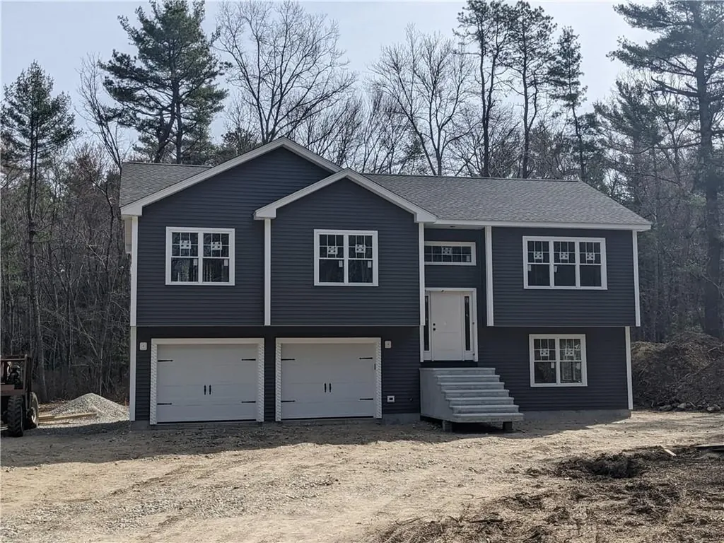 4 Kennedy Road Foster RI 02825