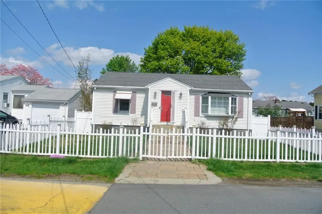 13 Alden Street Johnston RI 02919
