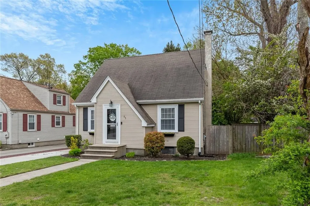 65 Euston Avenue Cranston RI 02910