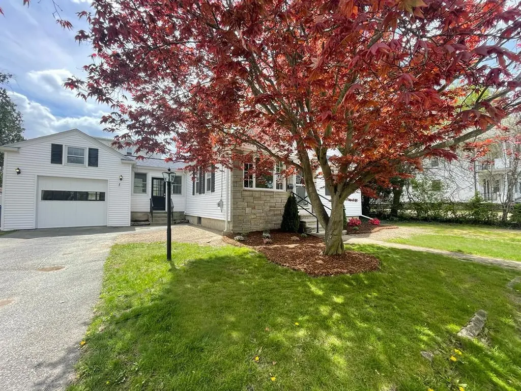 96 Dunedin Street Cranston RI 02920