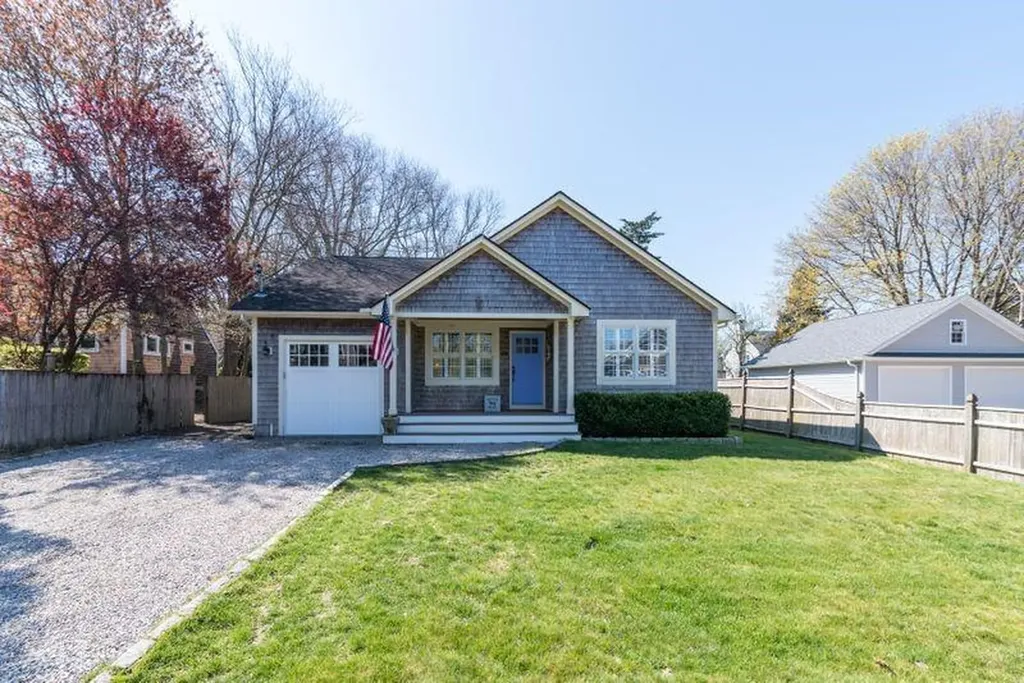 43 Hull Street Jamestown RI 02835