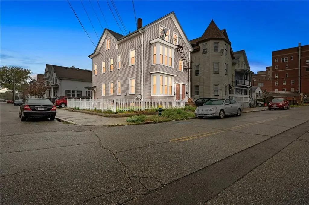 13 Regent Avenue Providence RI 02908