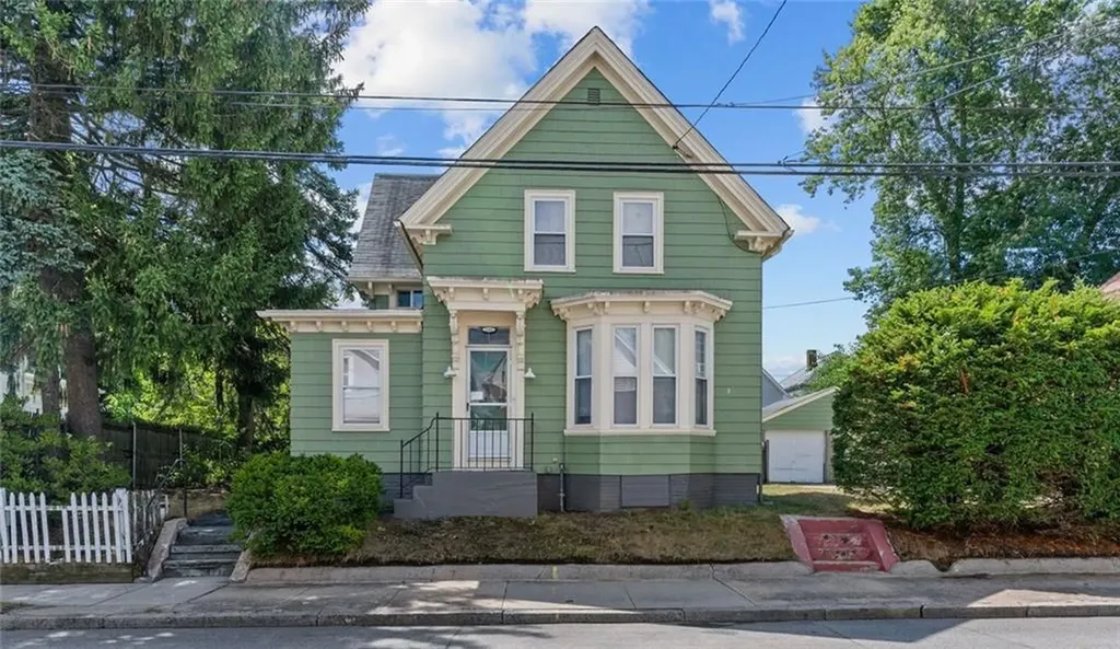 246 Smith Street Cranston RI 02905