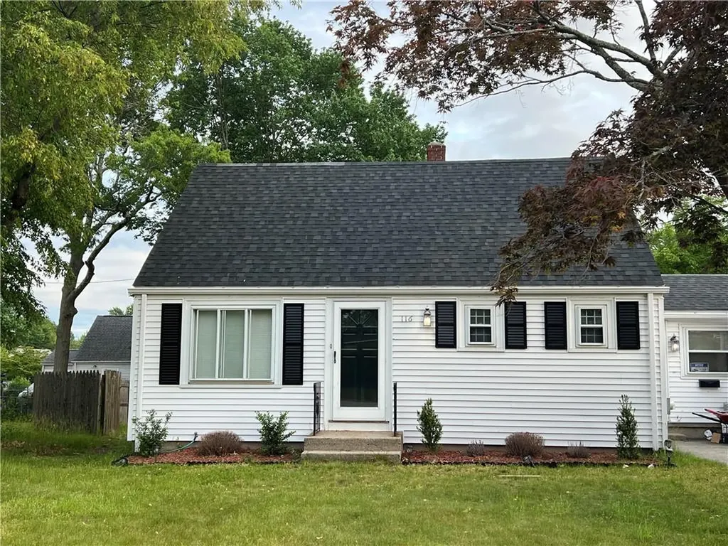 116 Bellevue Avenue Warwick RI 02888