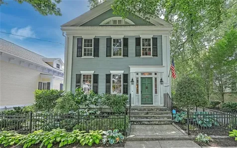 66 Franklin Street Bristol RI 02809