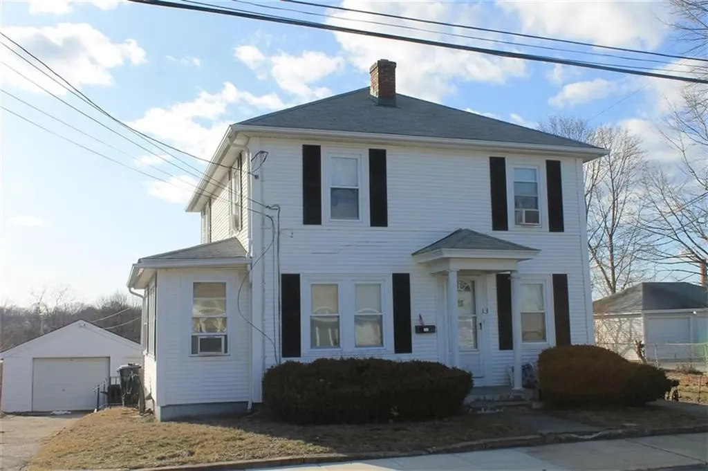 13 Centre Street West Warwick RI 02893