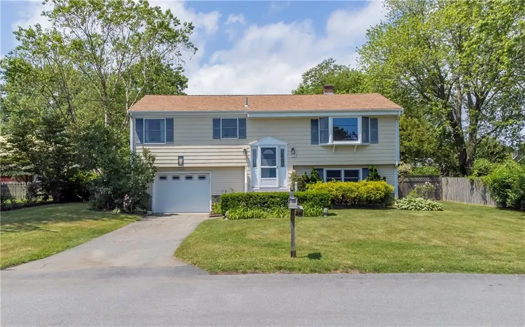 24 Reardon Drive Middletown RI 02842