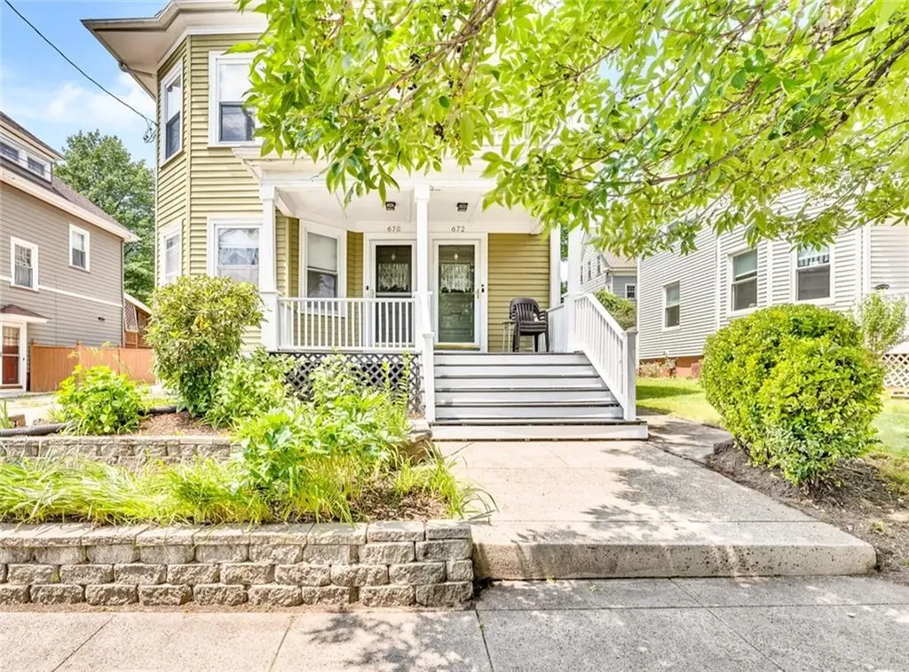 670 Hope Street Providence RI 02906