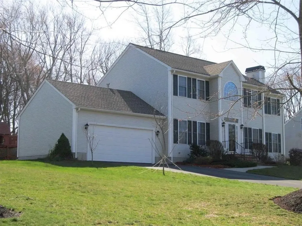 15 River View Road Narragansett RI 02882