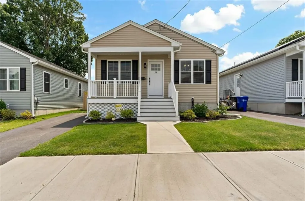 24 Nellie Street Providence RI 02904