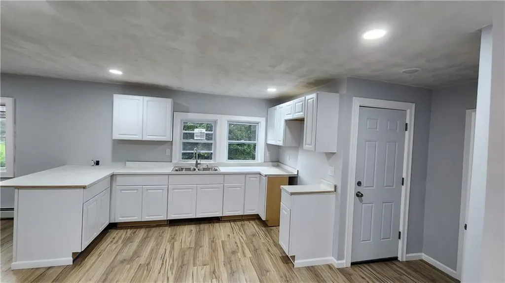 7 Coolidge Street Johnston RI 02919