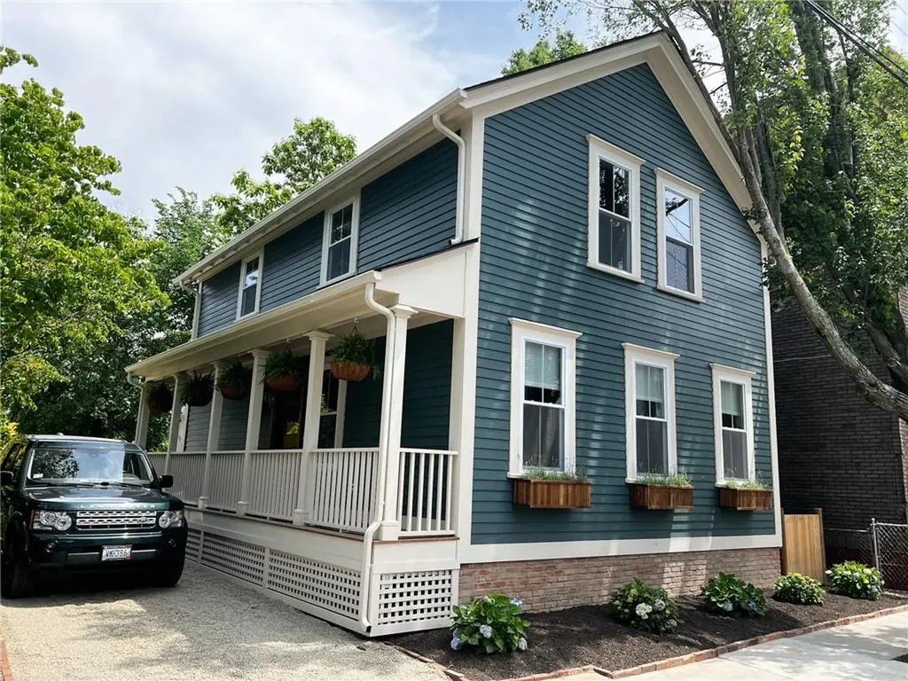 33 Almy Street Providence RI 02909
