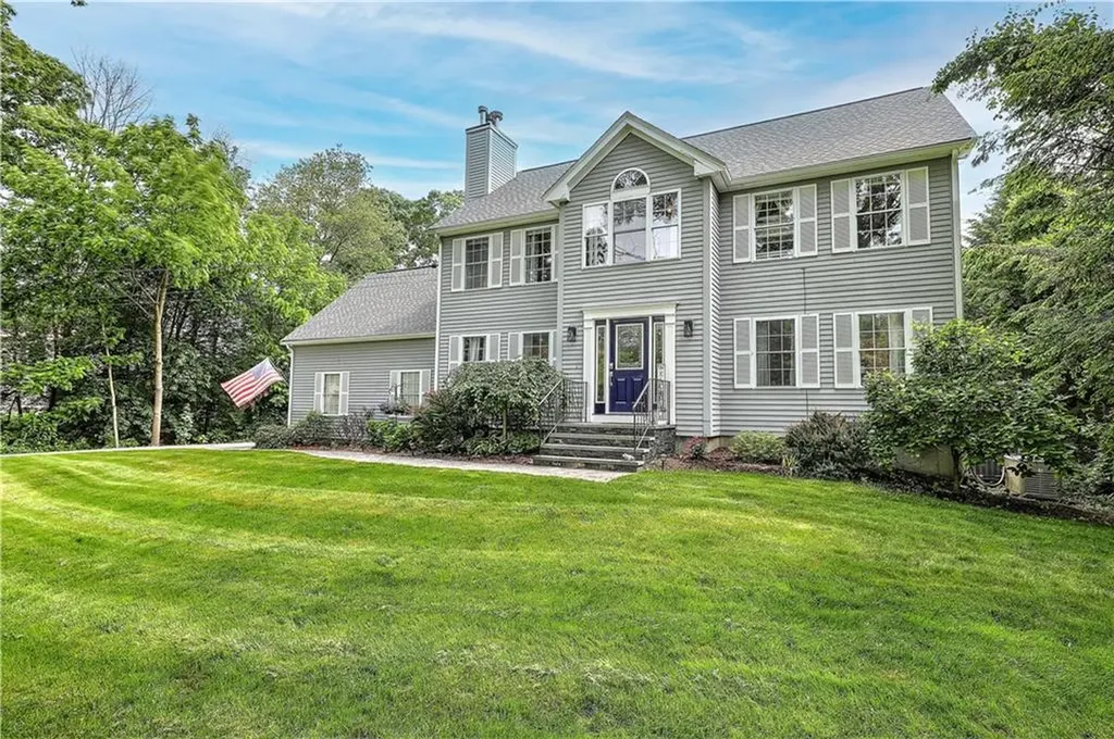 4 Douglas Drive Cumberland RI 02864