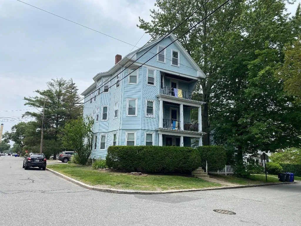 55 57 Chace Avenue Providence RI 02906