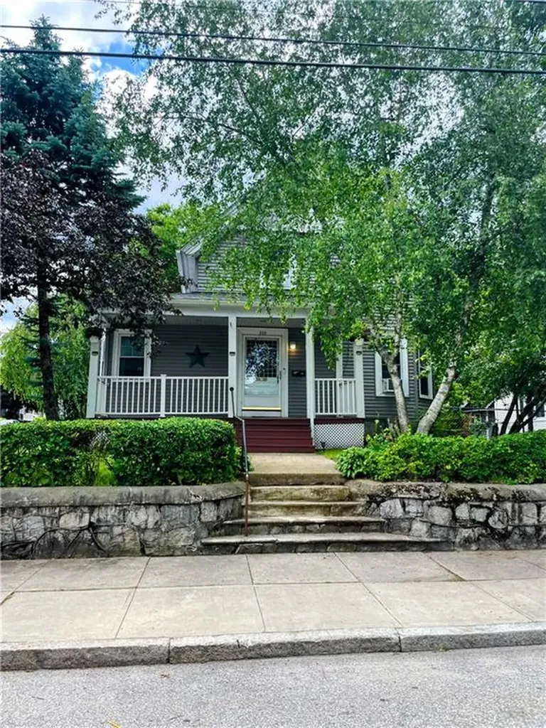 359 Carrington Avenue Woonsocket RI 02895