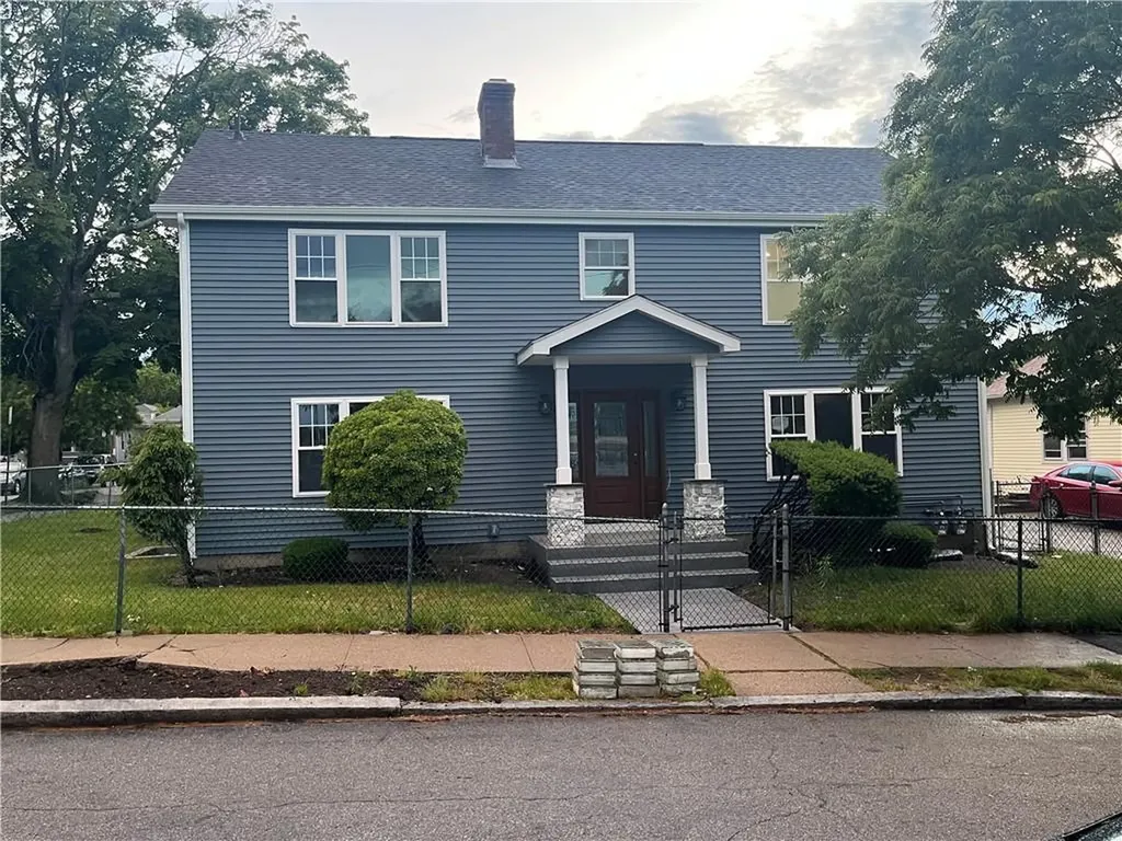 32 Winrooth Avenue Providence RI 02908