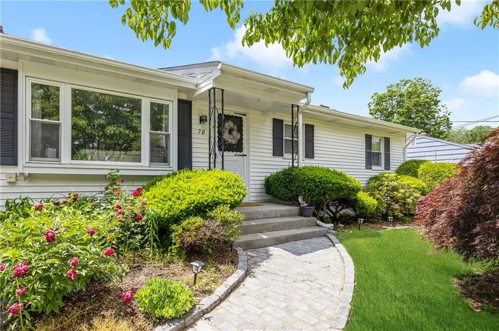 70 Massachusetts Avenue Cumberland RI 02864