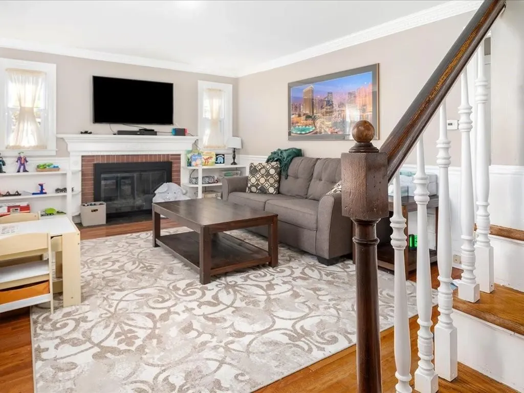 6 Shippen Avenue Warwick RI 02888