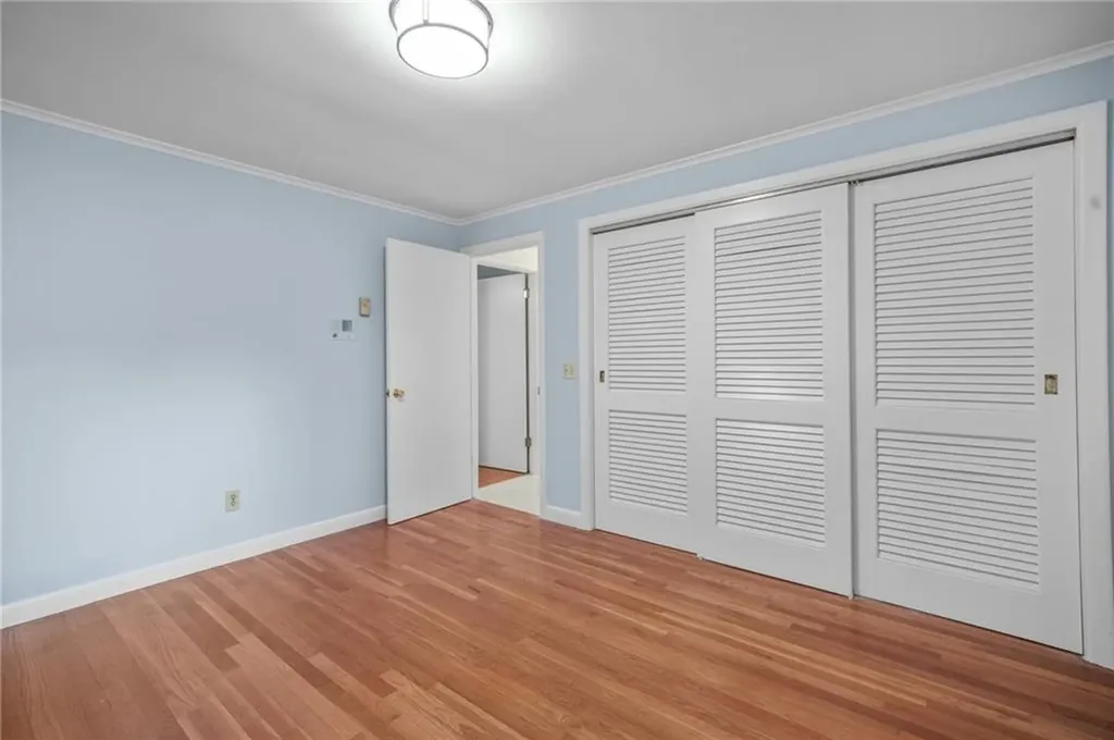 77 Kentucky Avenue Warwick RI 02888