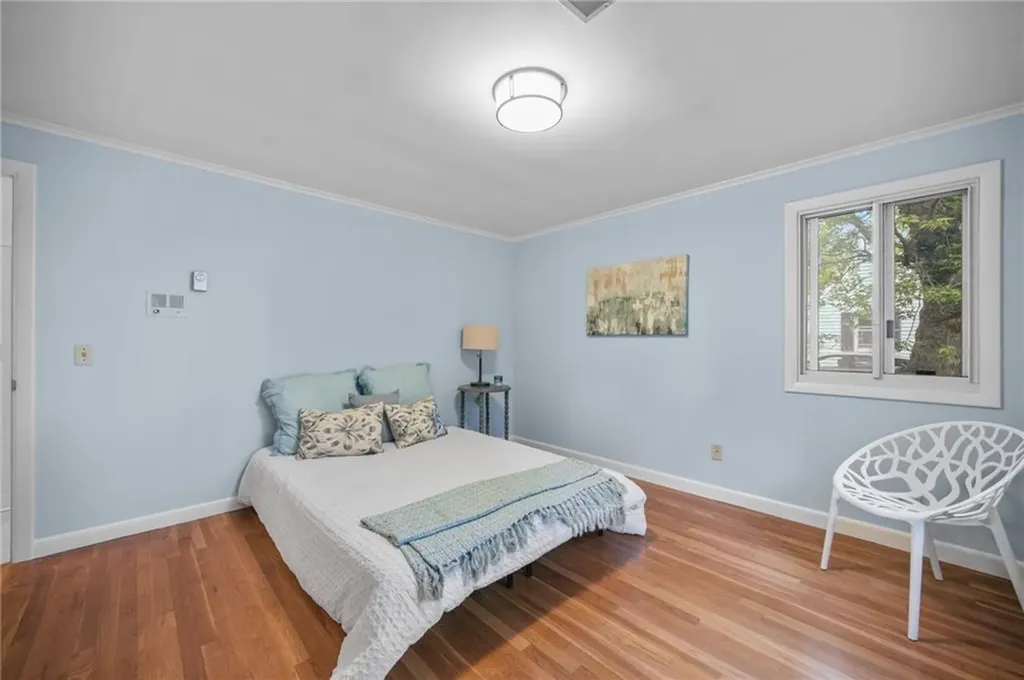 77 Kentucky Avenue Warwick RI 02888