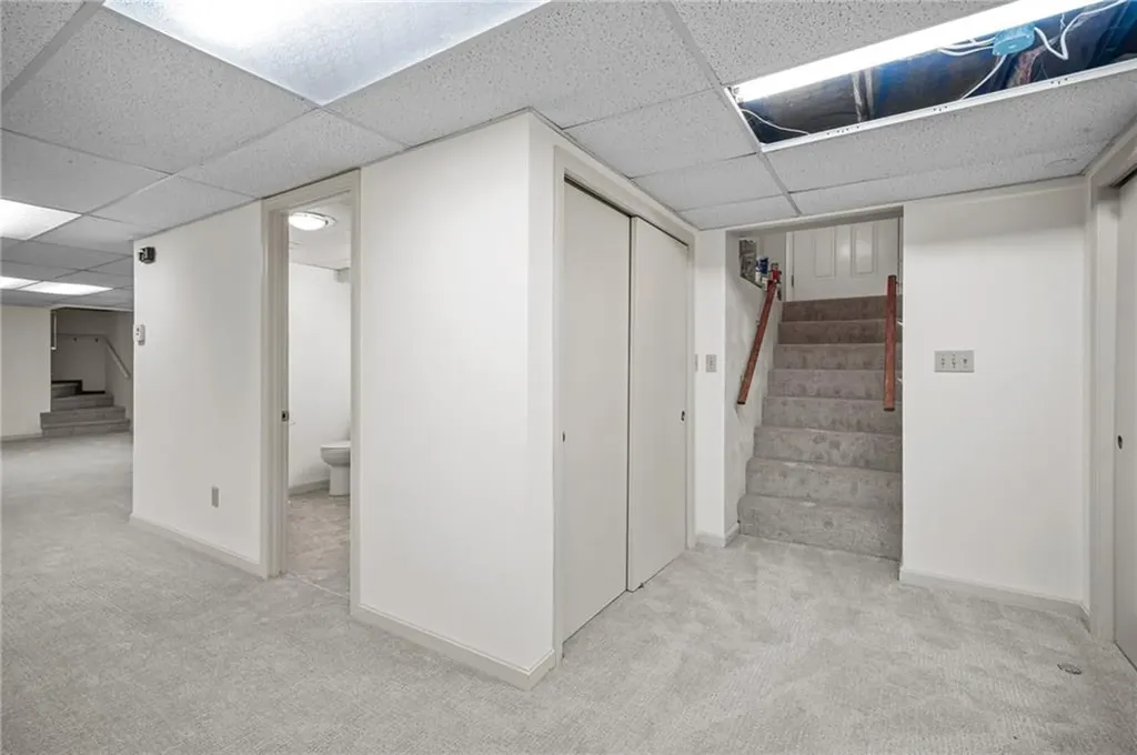 77 Kentucky Avenue Warwick RI 02888