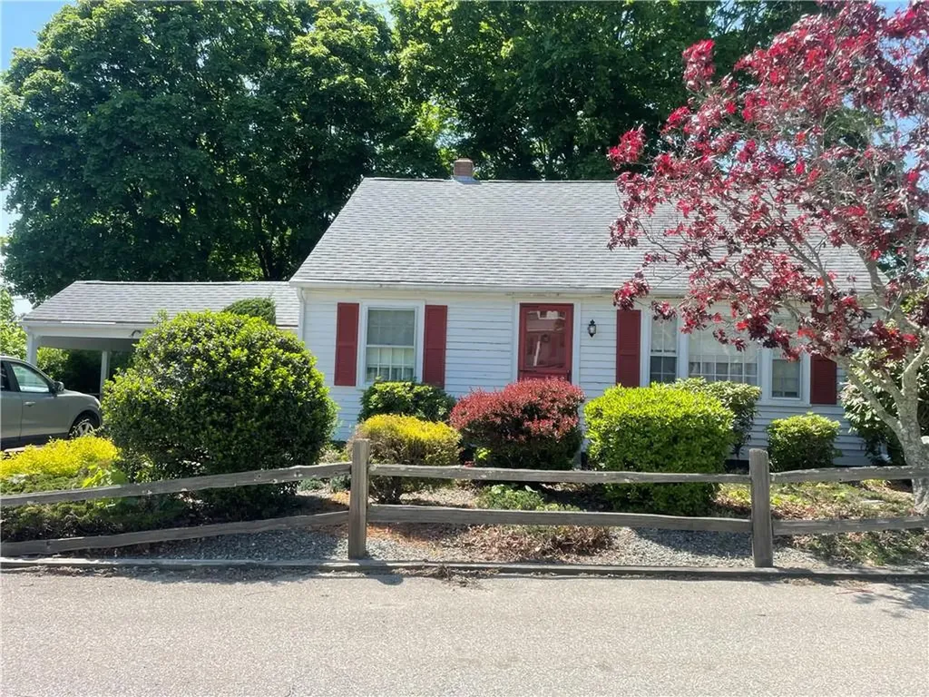 40 Edward Street Coventry RI 02816