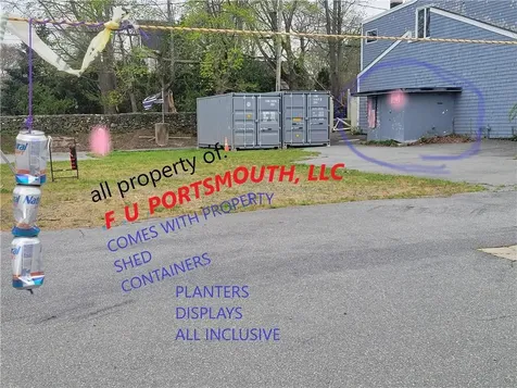 1074 East Main Road Portsmouth RI 02871