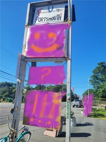 1074 East Main Road Portsmouth RI 02871