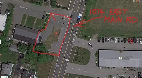 1074 East Main Road Portsmouth RI 02871