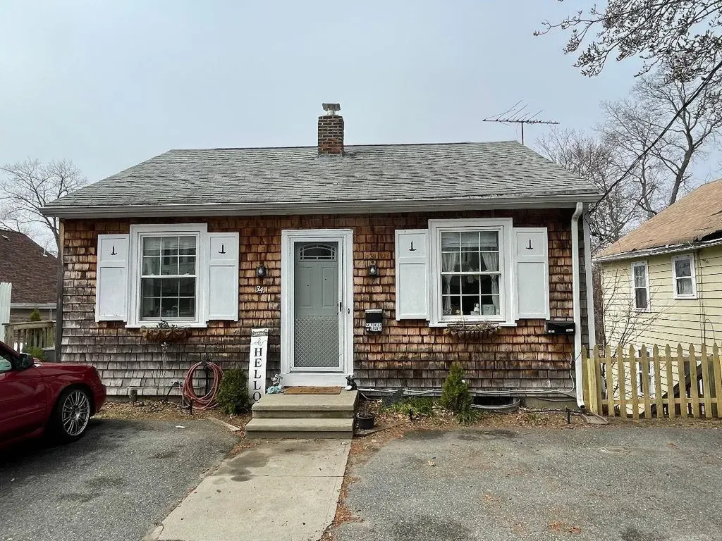 34 Sunset Avenue Real Estate Listing for Sale MLS#1332935
