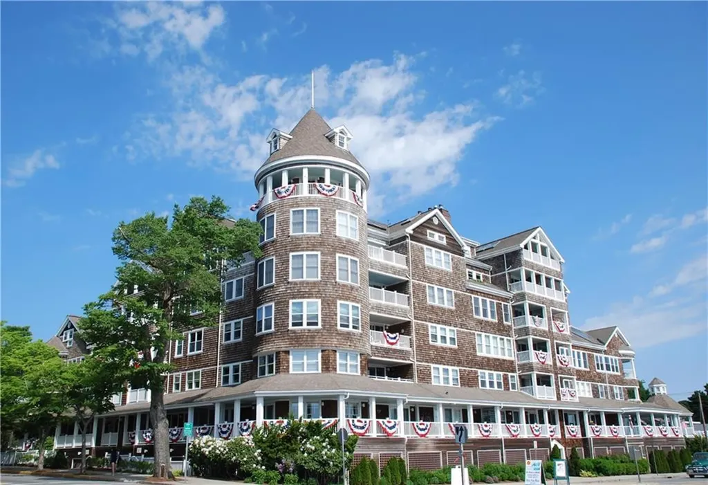 53 Conanicus Avenue Jamestown RI 02835