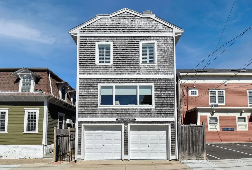 7 Coddington Wharf Newport RI 02840