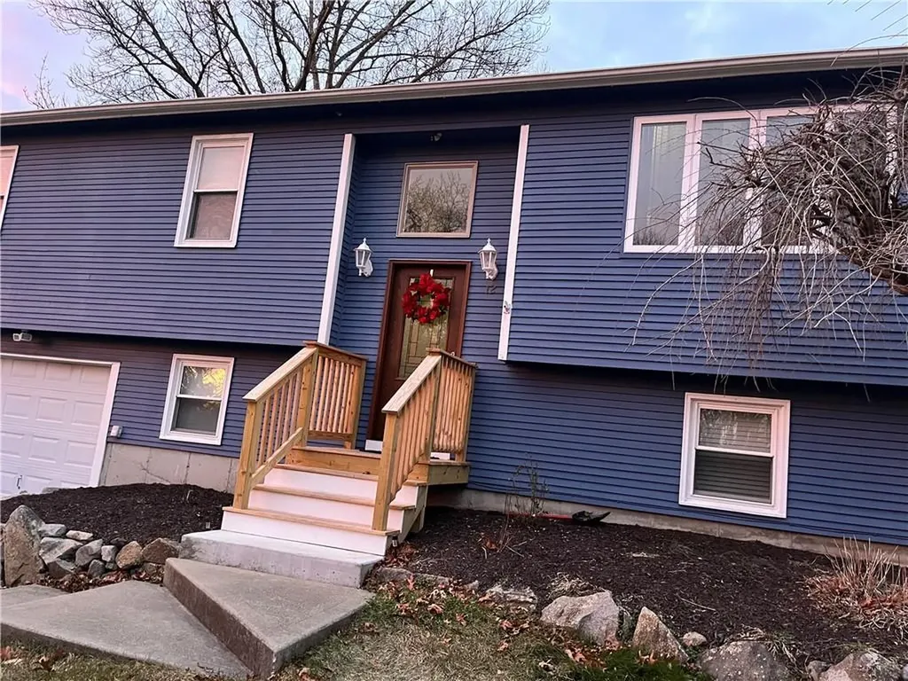 12 Oakridge Drive West Warwick RI 02893