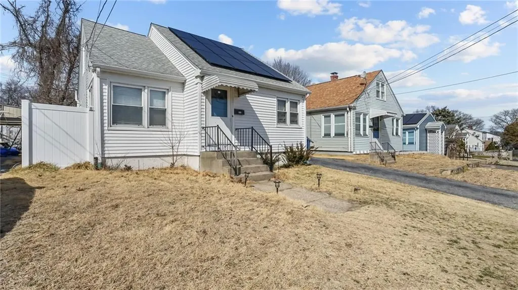 162 Midwood Street Cranston RI 02910
