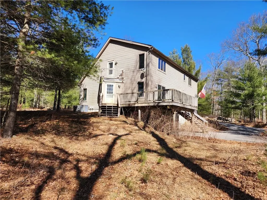 18 Isthmus Road Foster RI 02825
