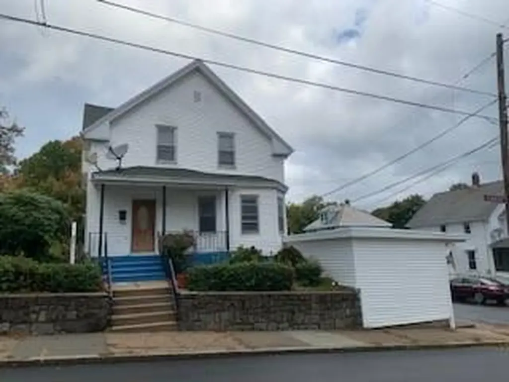 601 Fairmount Street Woonsocket RI 02895