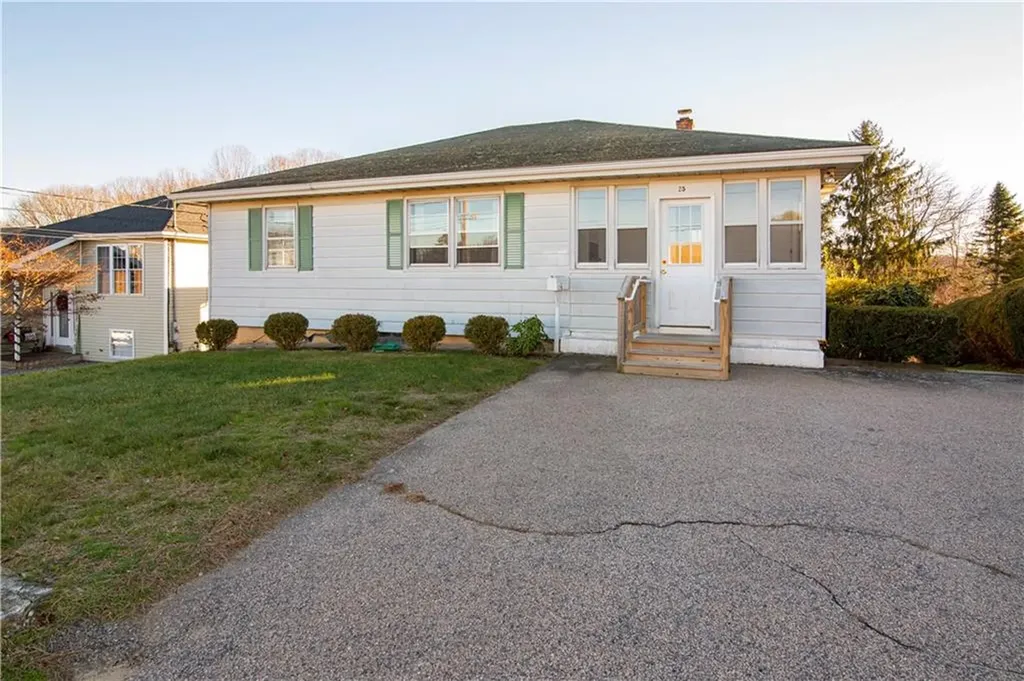 25 Batterson Avenue Westerly RI 02891