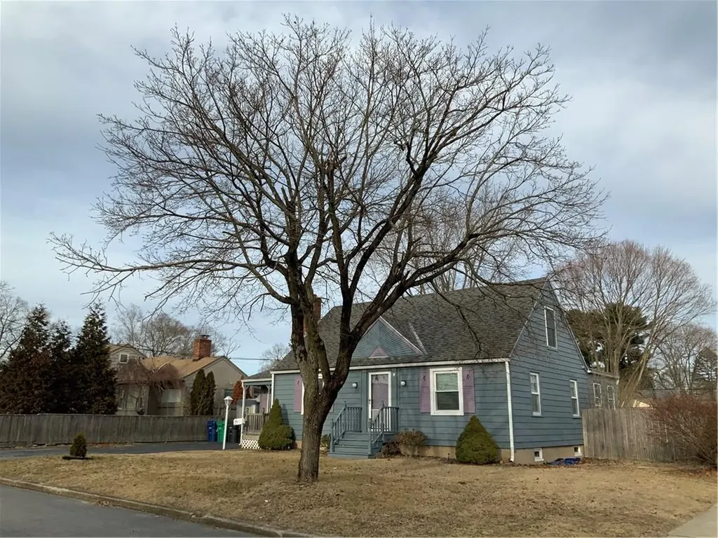 28 Keystone Drive Warwick RI 02889