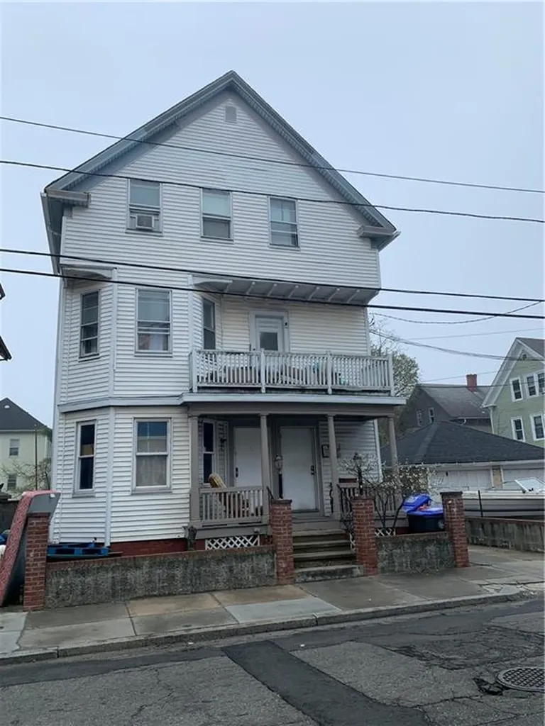 72 Felix Street Providence RI 02908