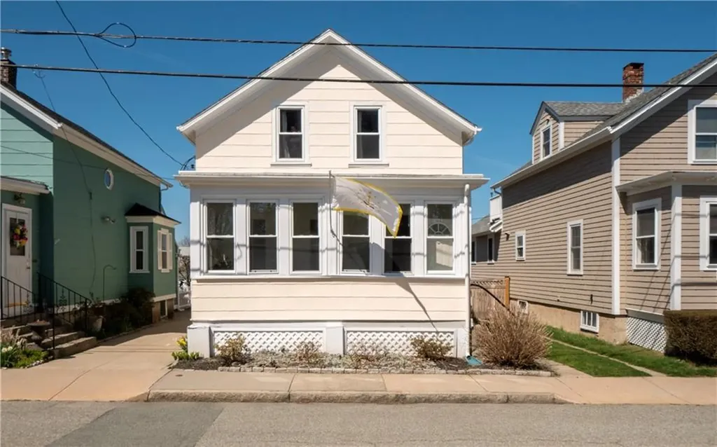 50 Evarts Street Newport RI 02840