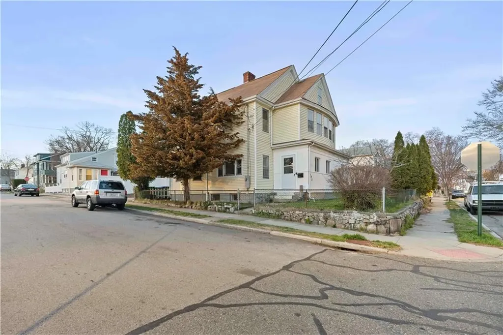143 Calla Street Providence RI 02905