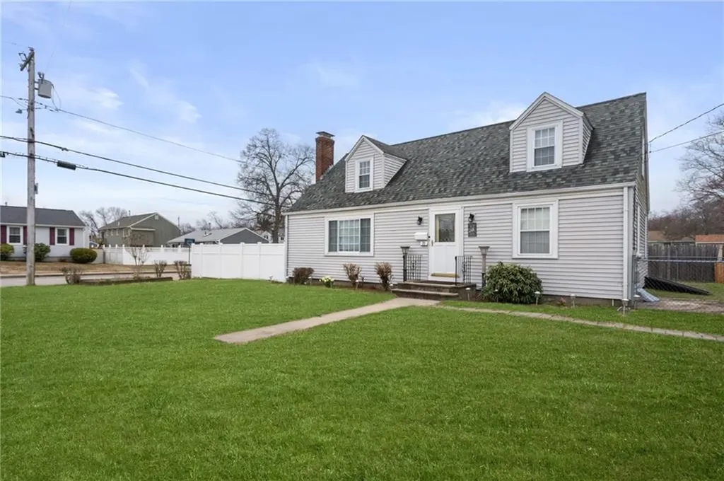 71 Estelle Boulevard Warwick RI 02889