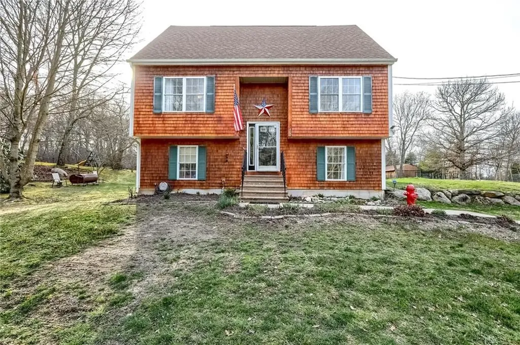 400 Shumankanuc Hill Road Charlestown RI 02813