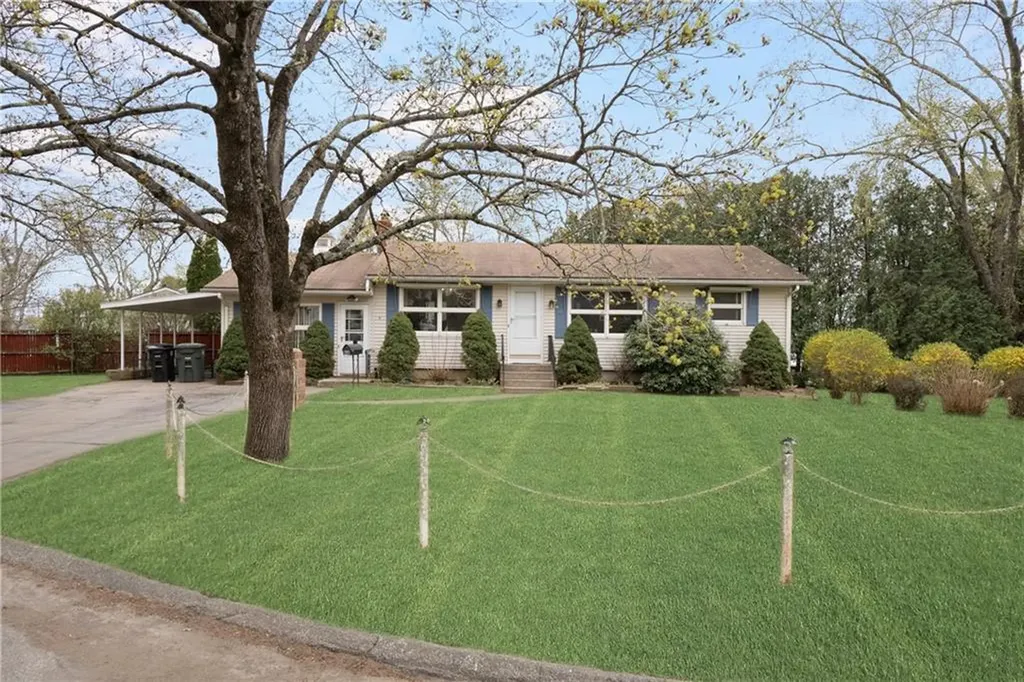 5 Cindy Lane Coventry RI 02816