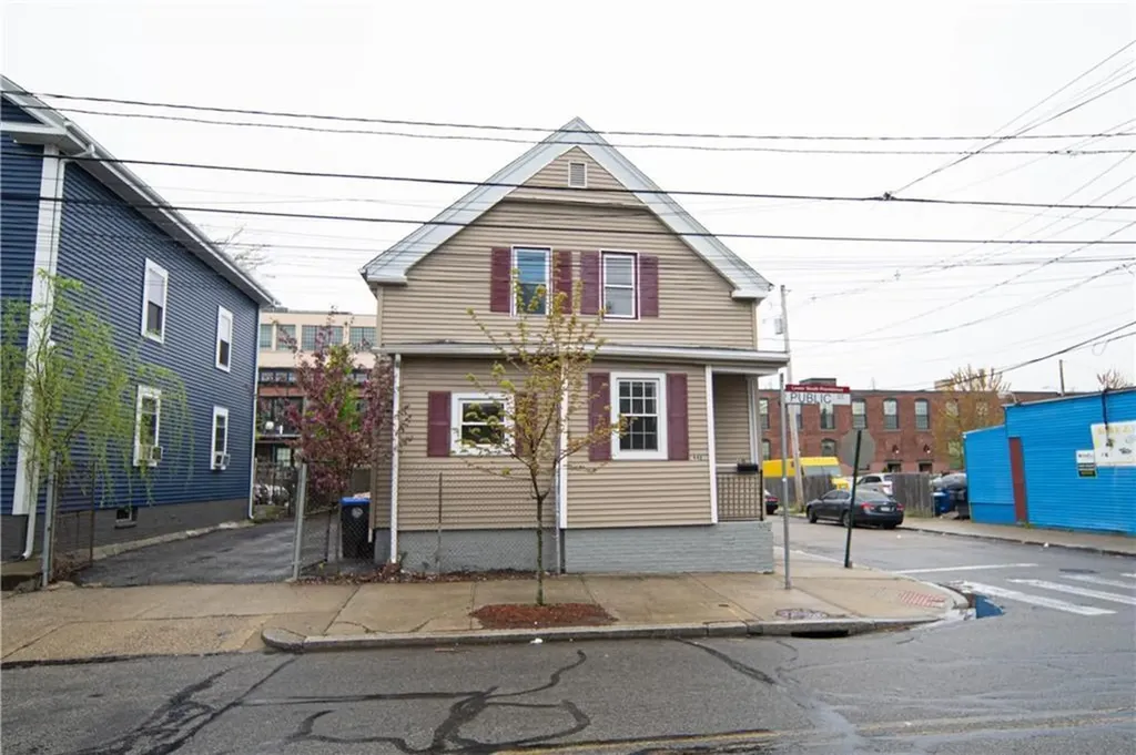 448 Public Street Providence RI 02907