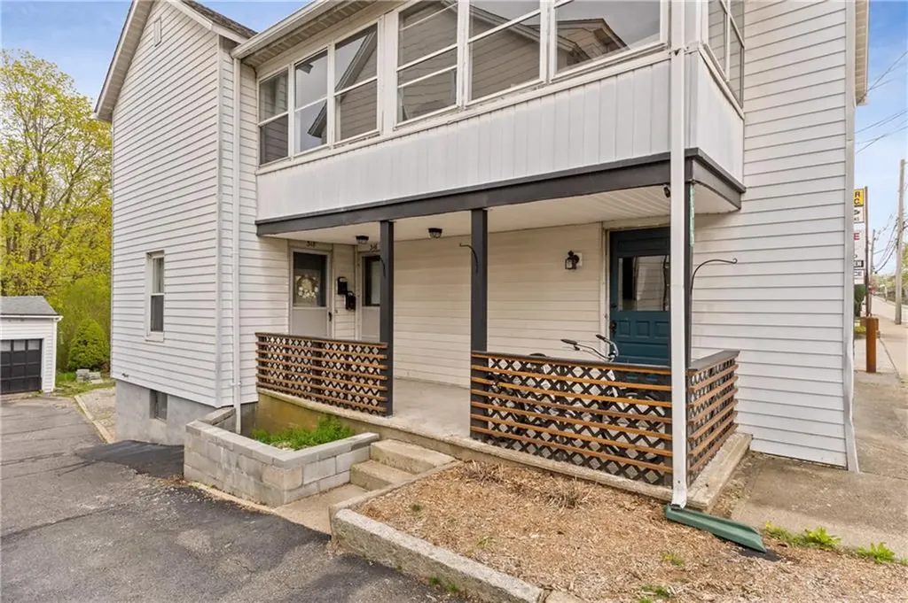 316 318 Washington Street West Warwick RI 02893