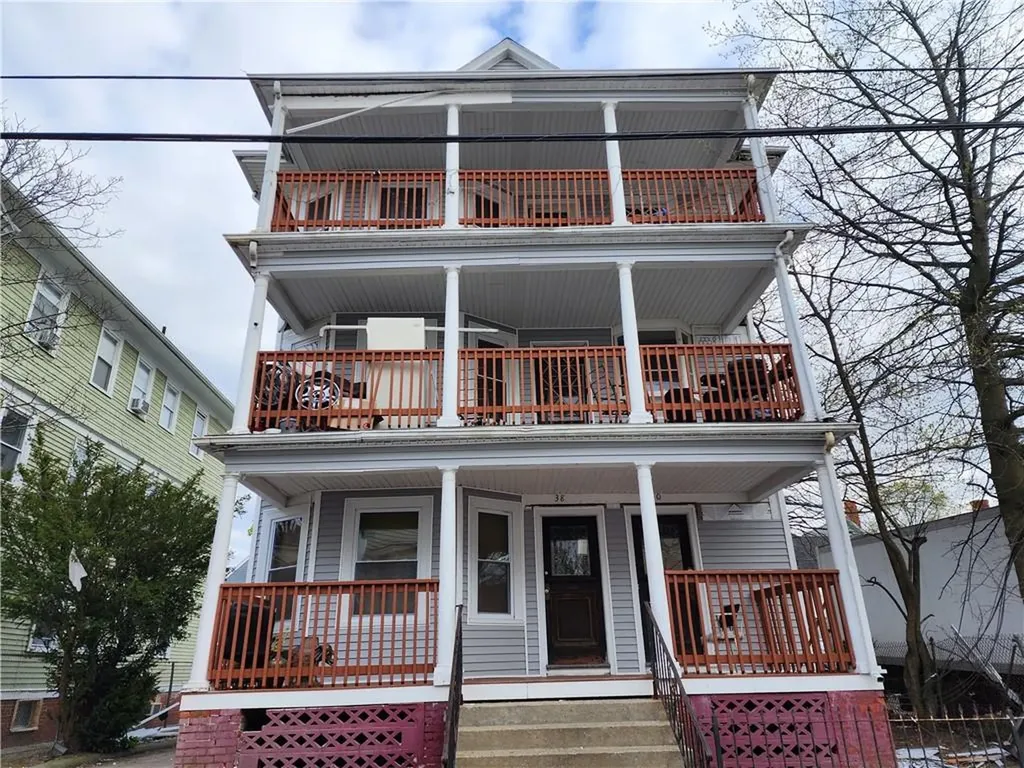 38 Atlantic Avenue Providence RI 02907