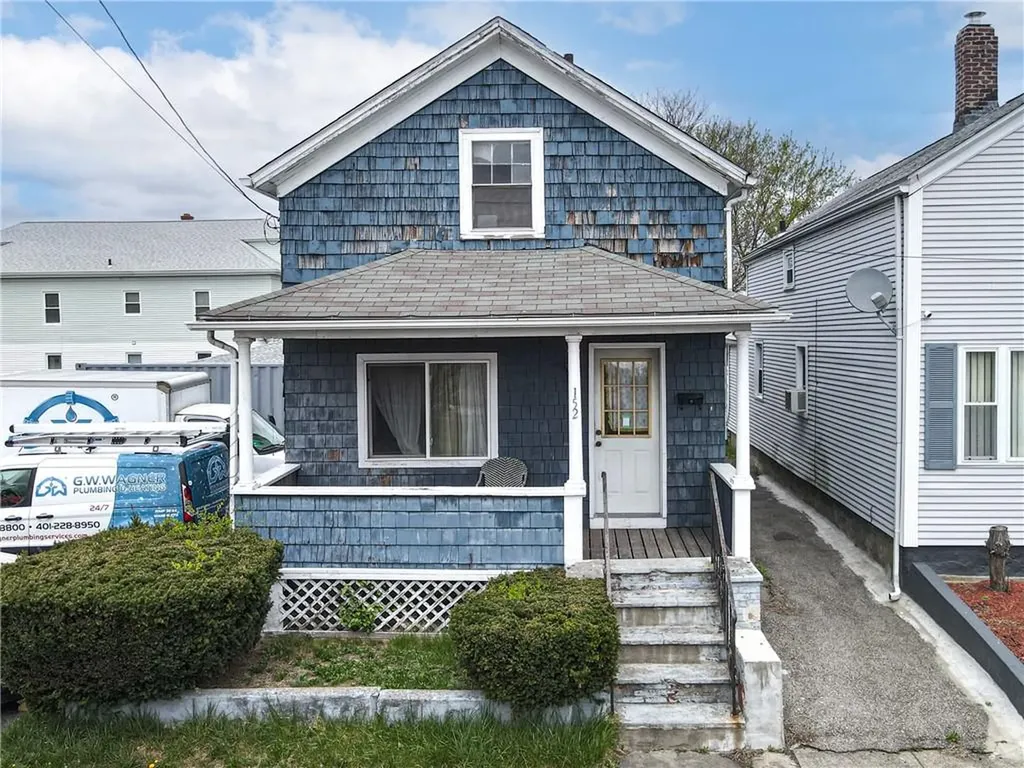 152 Freeborn Avenue East Providence RI 02914