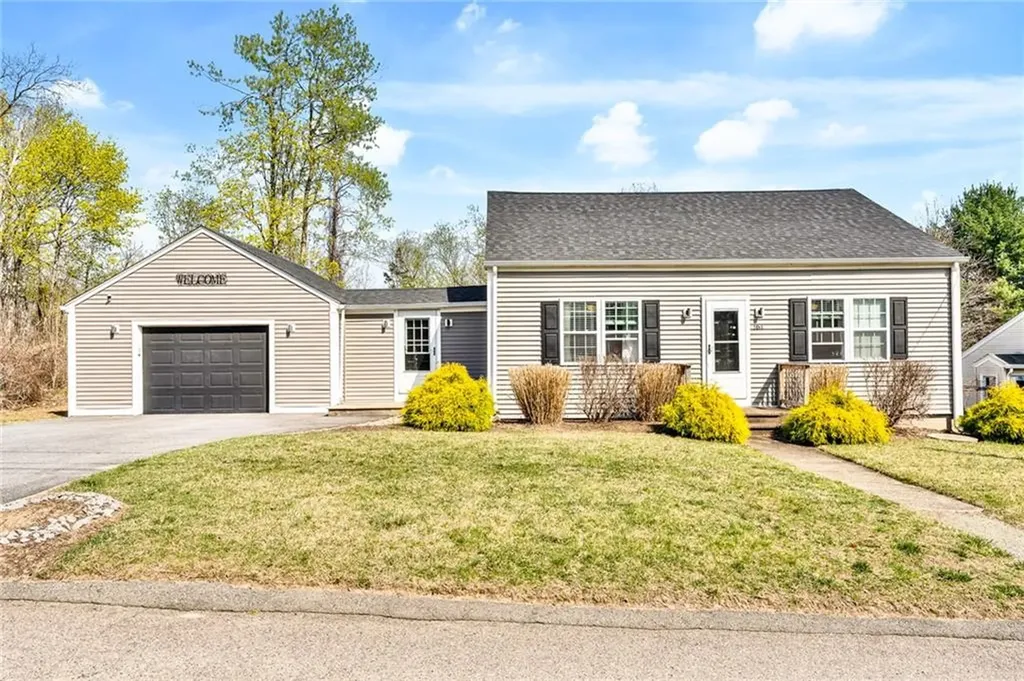 164 Venice Avenue Johnston RI 02919