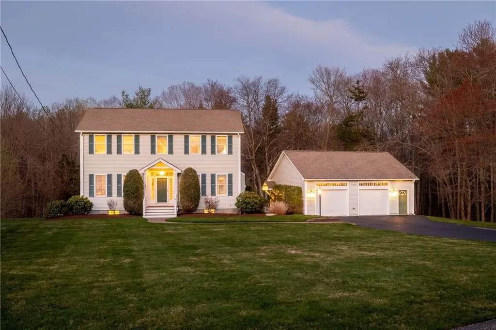 22 Peggy Drive Cumberland RI 02864